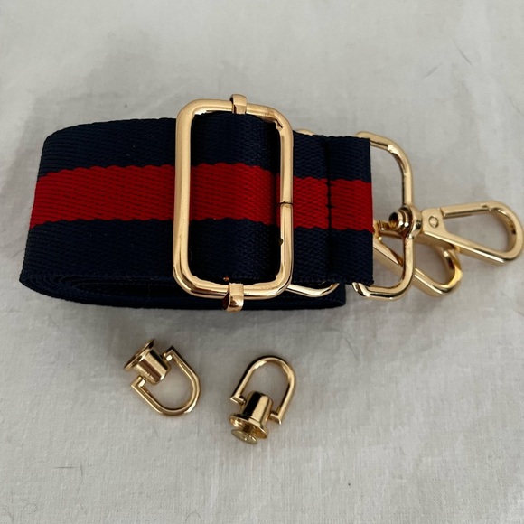 Gucci Web Stripe Cosmetic Pouch Blue Unbrand Strap D-rings Vintage 1970s-1984 - Picture 6 of 17